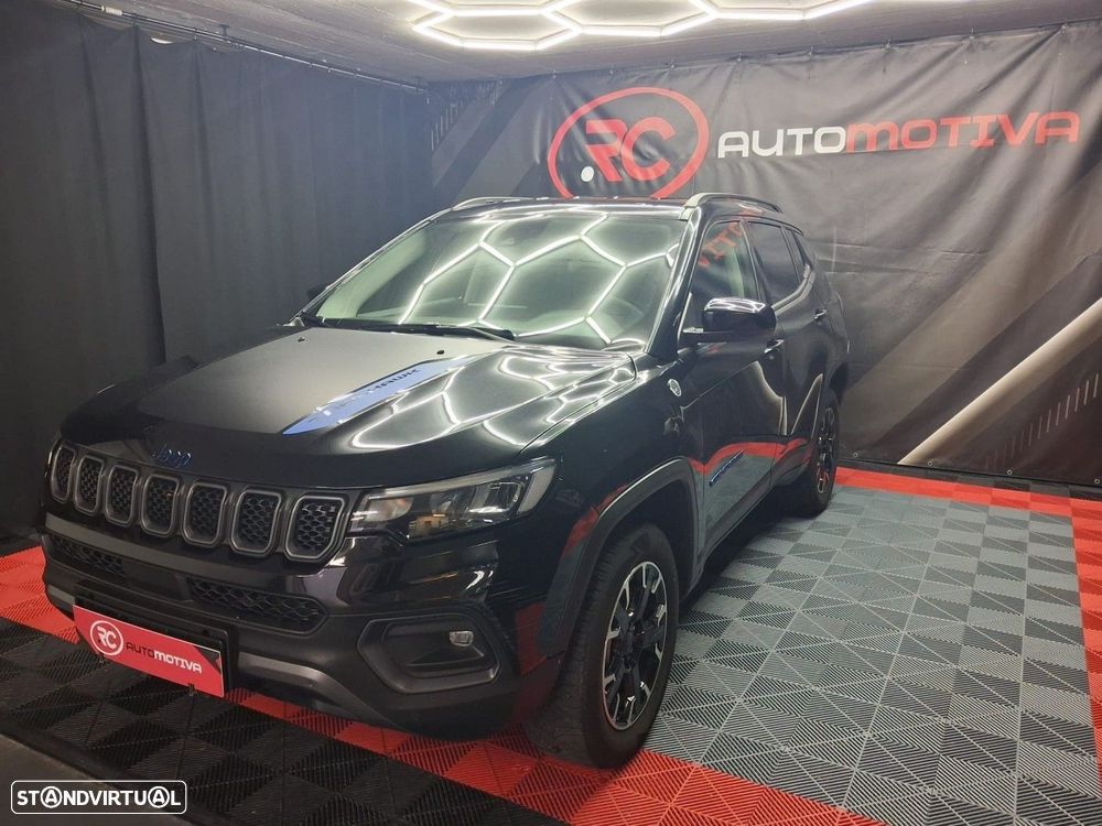 Jeep Compass 1.3 TG Limited - 4