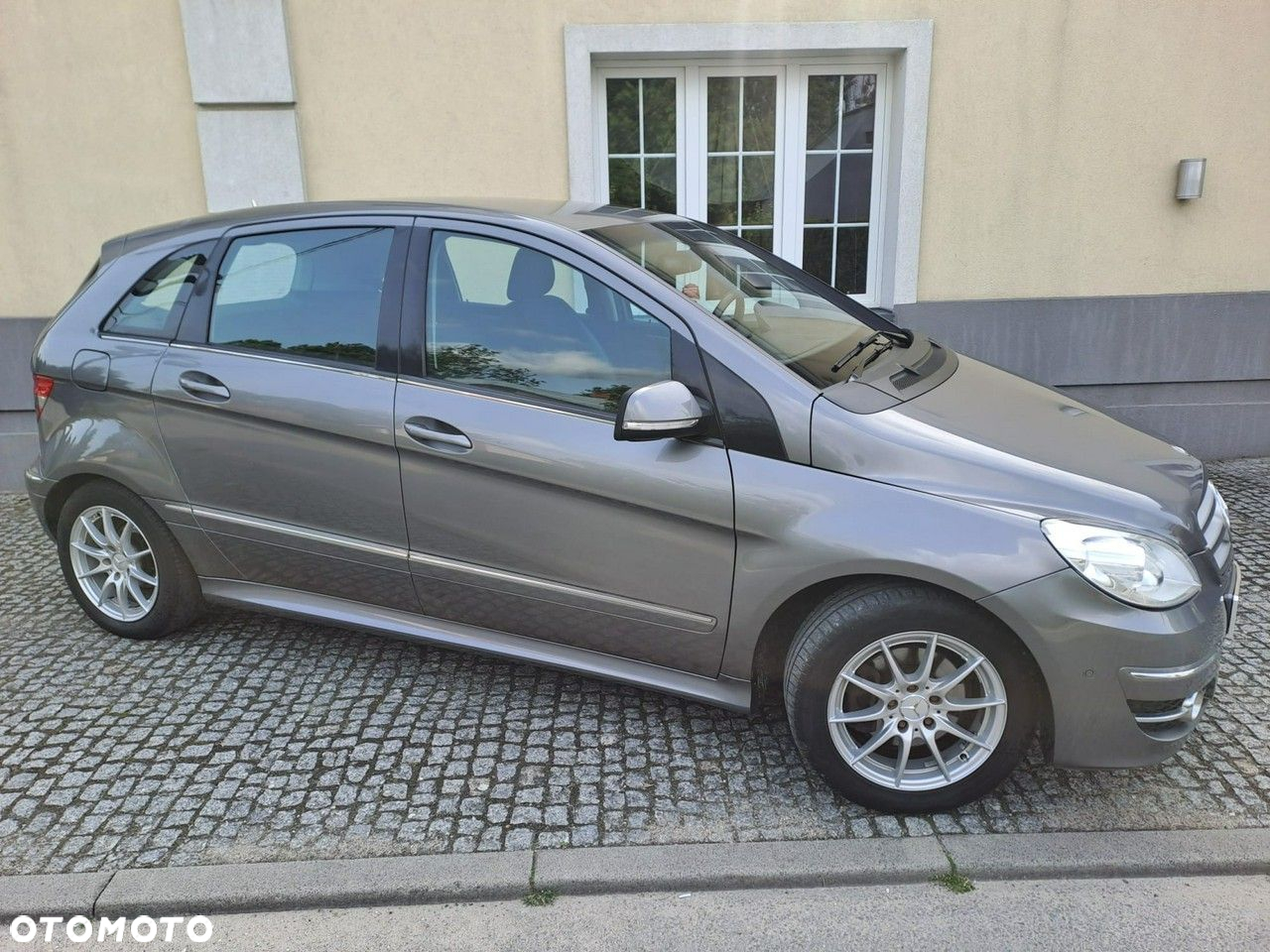 Mercedes-Benz Klasa B 200 - 13