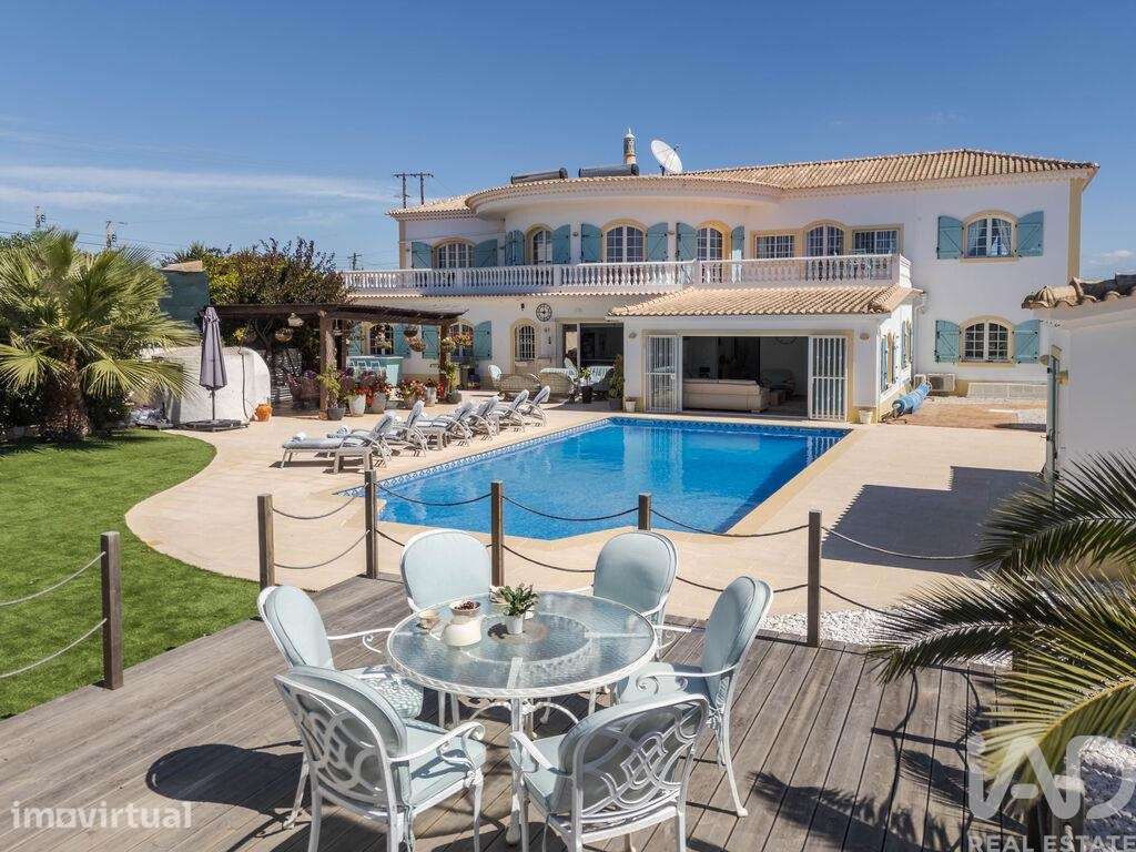 Casa / Villa T5 em Guia - Grande imagem: 3/40