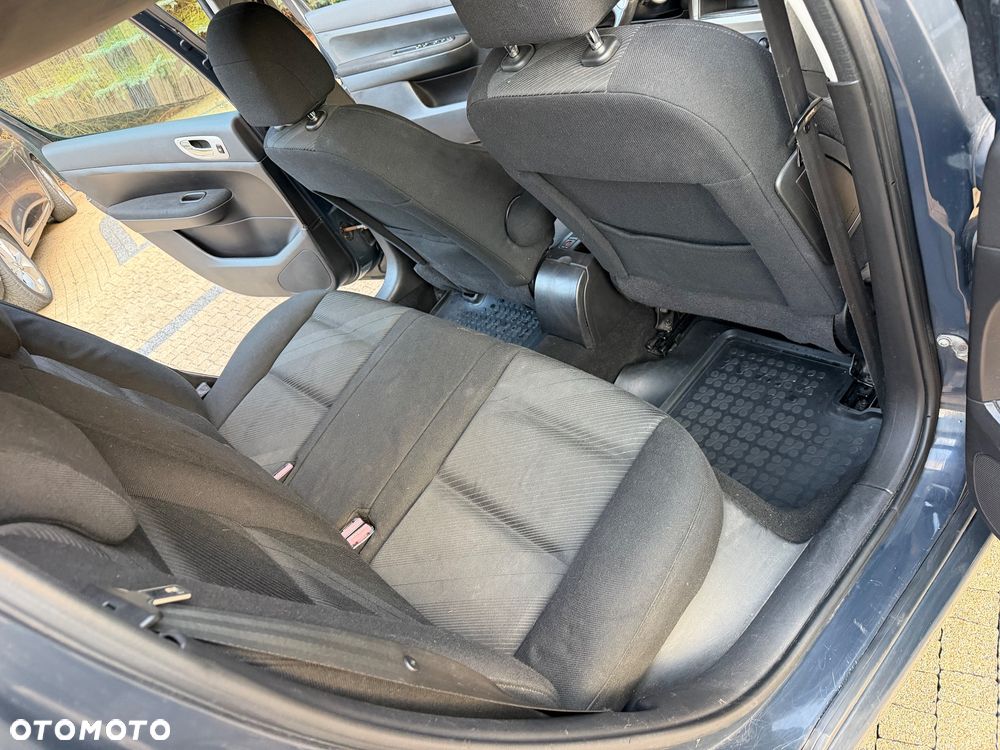 Peugeot 307 1.6 HDi - 17