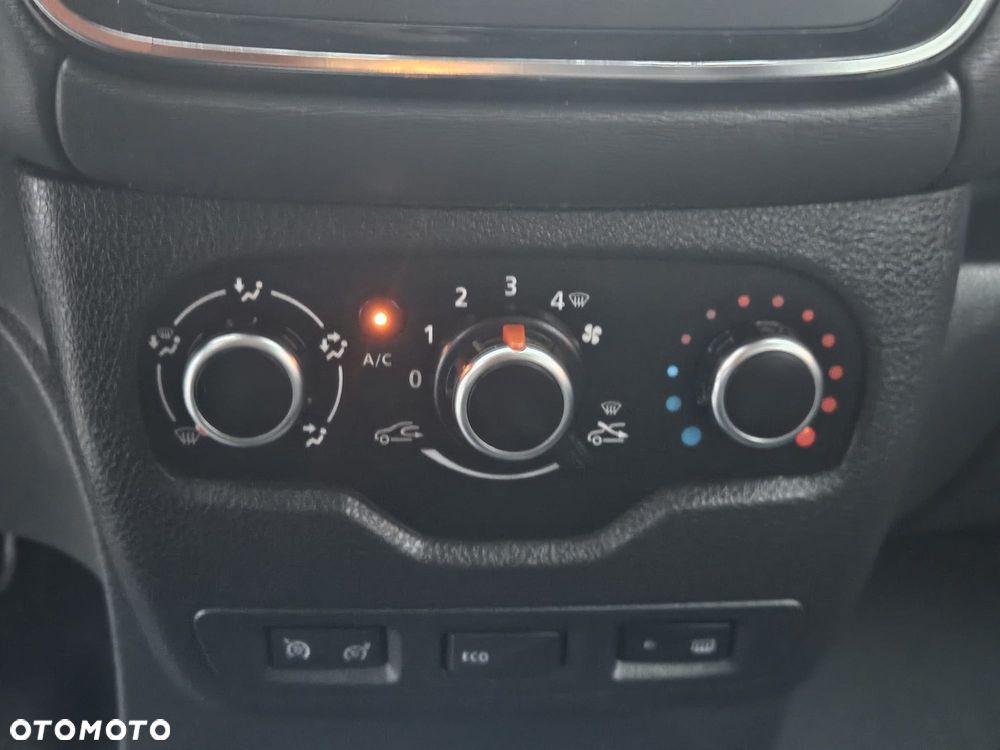 Dacia Lodgy 1.6 SCe Stepway S&S - 15