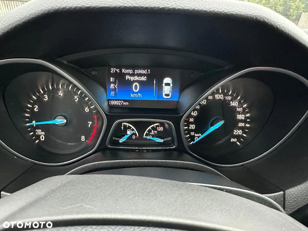 Ford Focus 1.0 EcoBoost Trend - 23