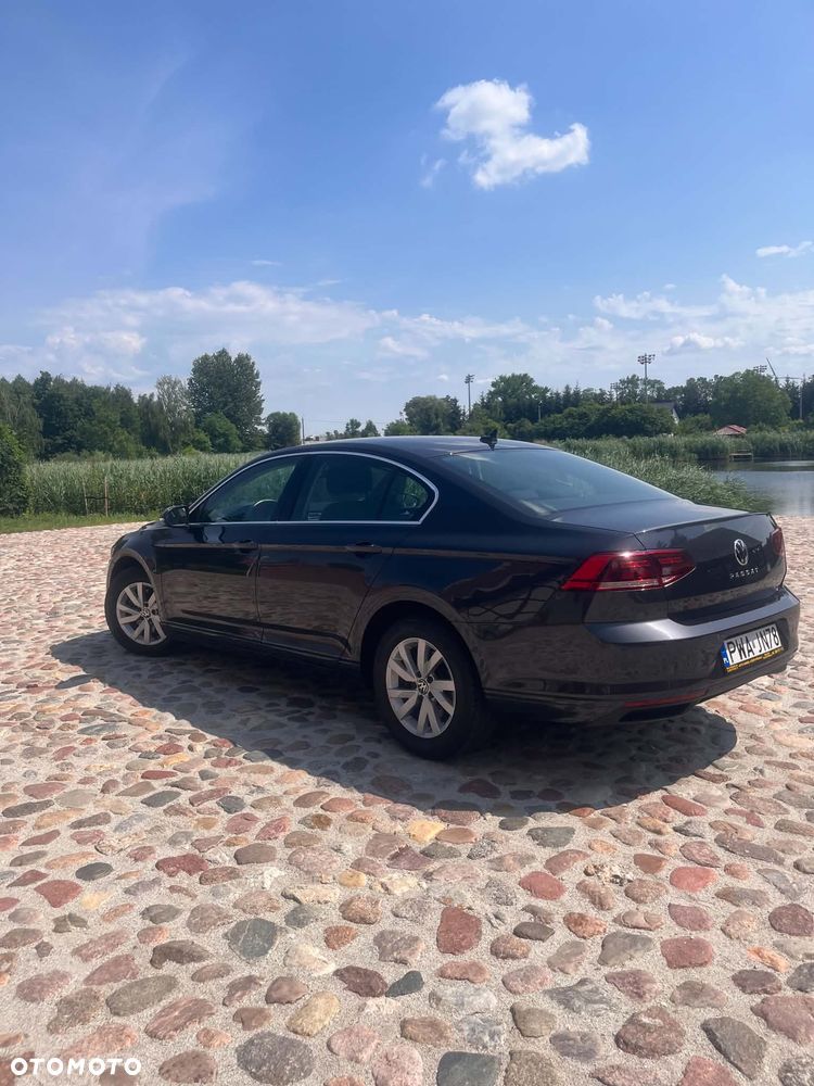 Volkswagen Passat 2.0 TDI SCR DSG Comfortline - 7