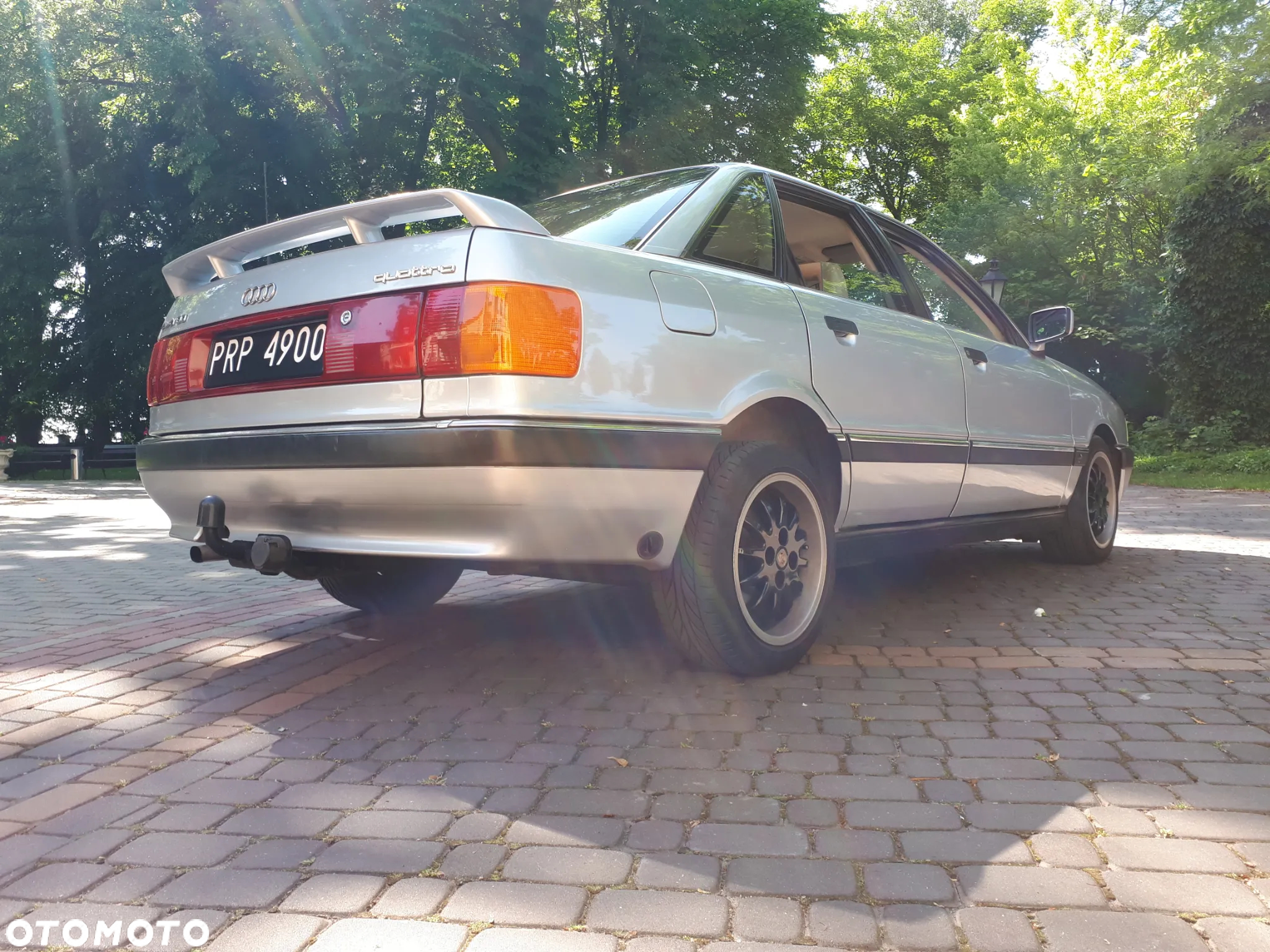 Audi 90 2.0 - 15