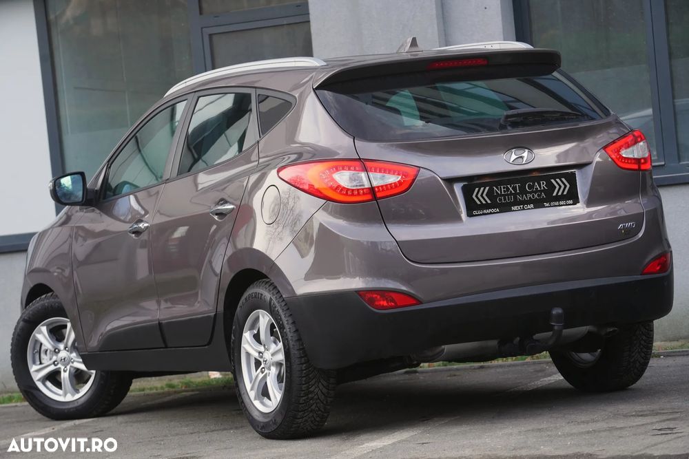 Hyundai ix35 2.0 CRDI 4WD Automatik Premium - 4