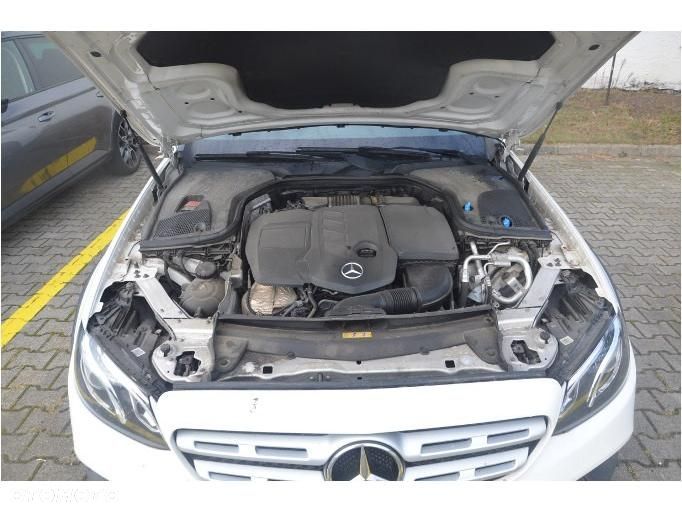 Mercedes-Benz Klasa E - 6