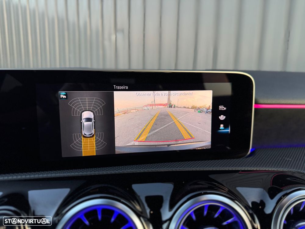 Mercedes-Benz A 180 d 7G-DCT AMG Line - 15