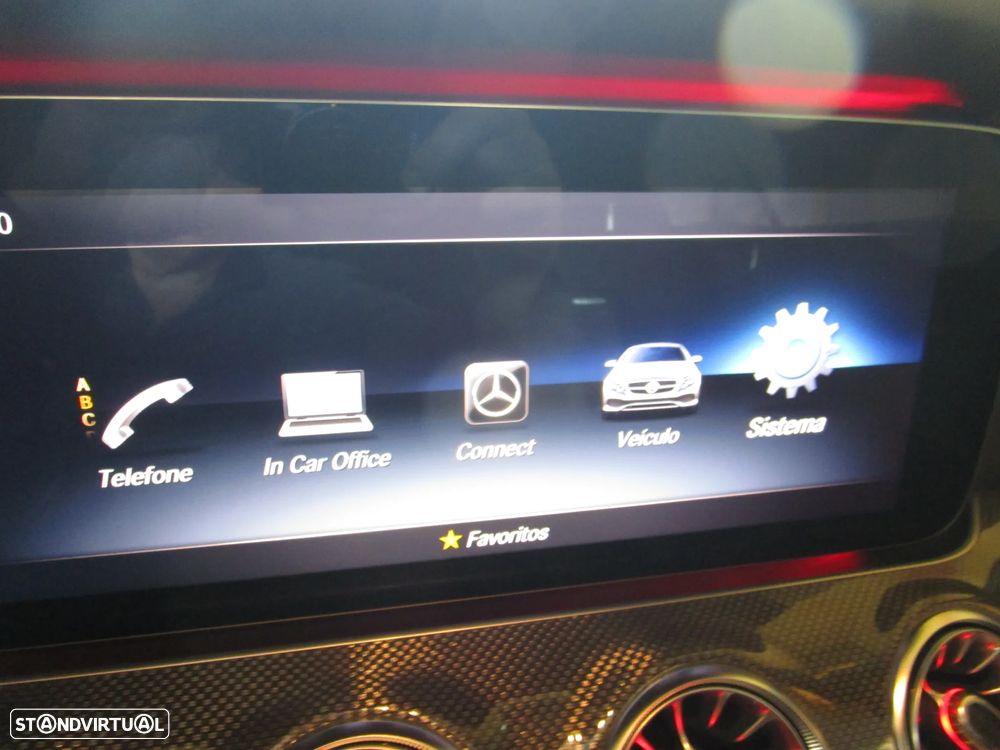 Mercedes-Benz E 53 AMG 4Matic+ - 36