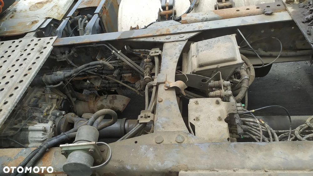 Renault Premium - 7