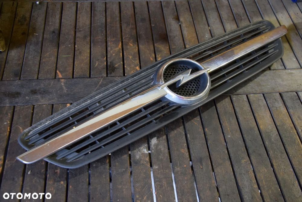 Opel Meriva A Grill Atrapa chłodnicy PRZED LIFTEM