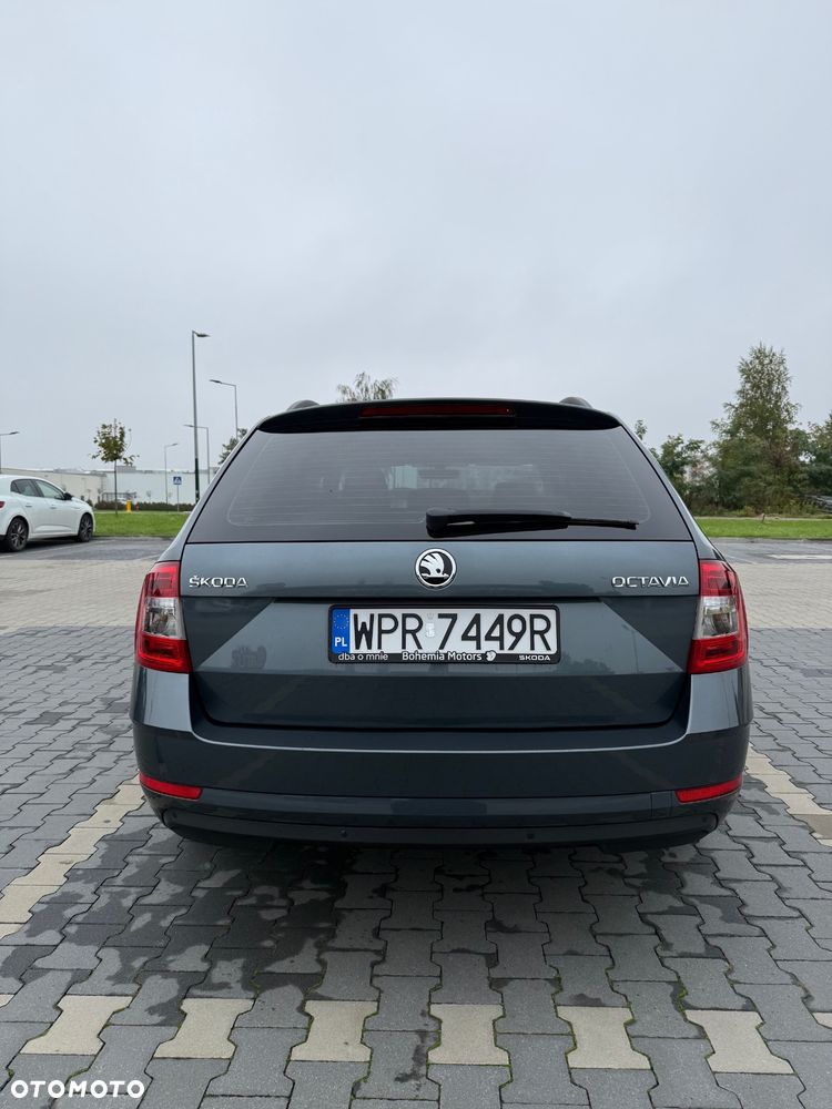 Skoda Octavia 2.0 TDI Style DSG - 7