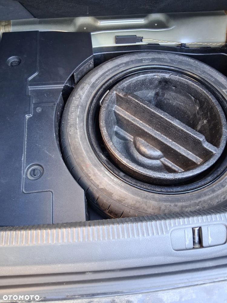 Volkswagen Passat 2.0 TSI Highline - 12