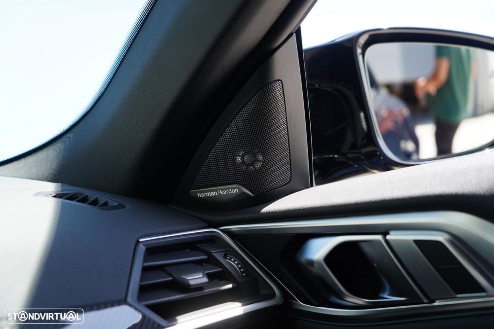 BMW M4 Competition M xDrive - 21