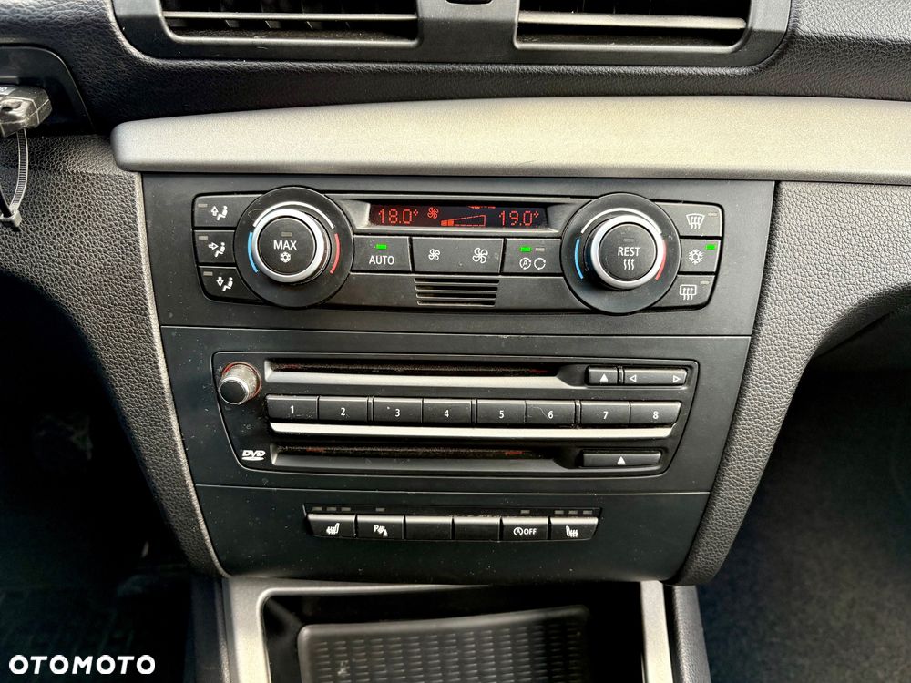 BMW Seria 1 118d - 10