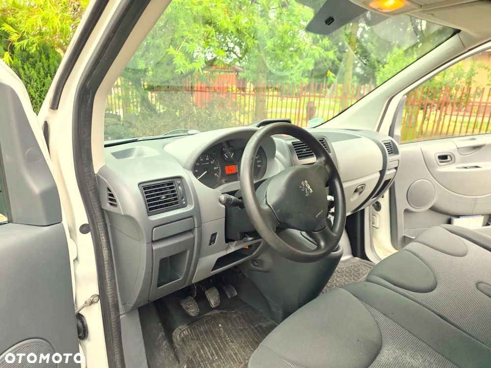 Peugeot EXPERT - 17