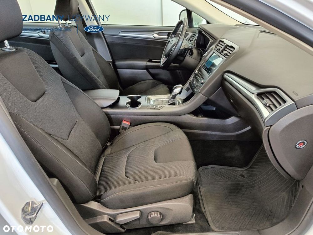 Ford Mondeo 2.0 TDCi Titanium 4WD PowerShift - 11