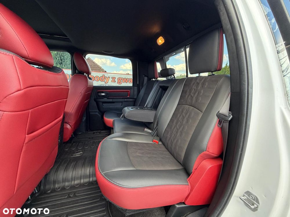 RAM 1500 - 33