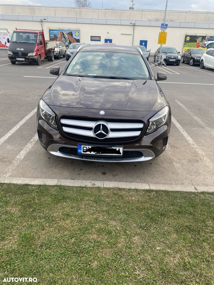 Mercedes-Benz GLA 200 (CDI) d - 4