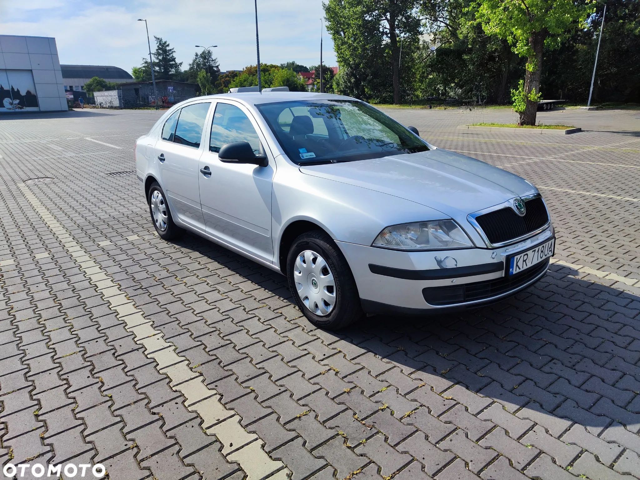Skoda Octavia 1.6 Tour - 1
