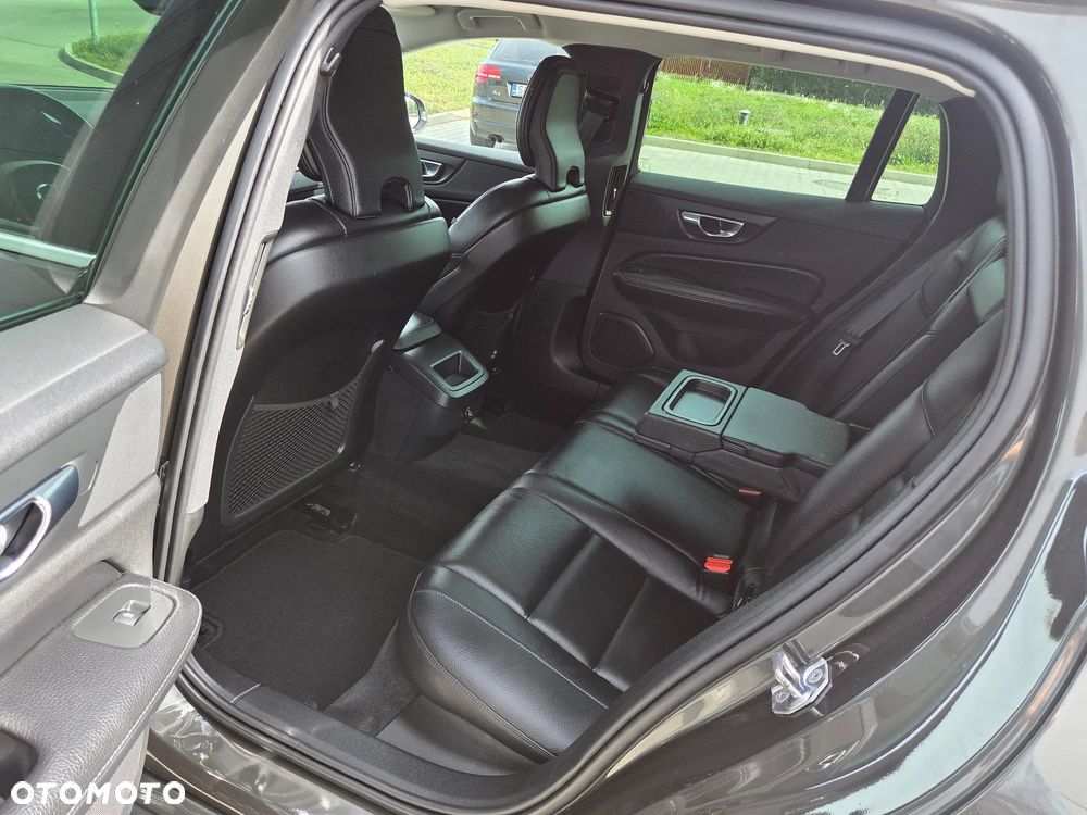 Volvo V60 D3 Geartronic Inscription - 34
