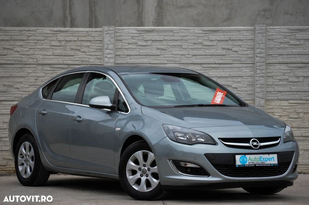 Opel Astra 1.7 CDTI DPF ecoFLEX Start/Stop Innovation - 8