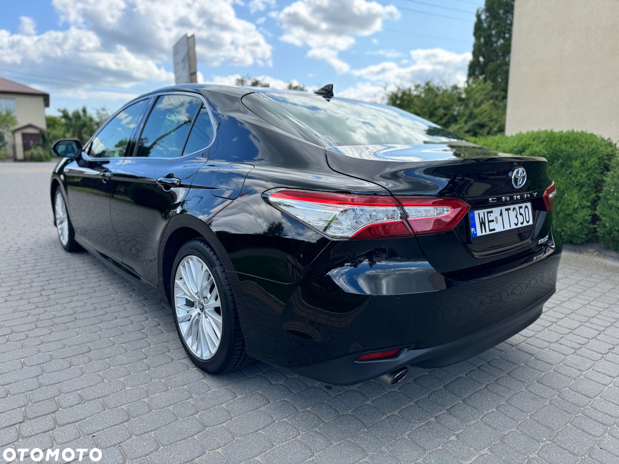 Toyota Camry 2.5 Hybrid Executive CVT - 9