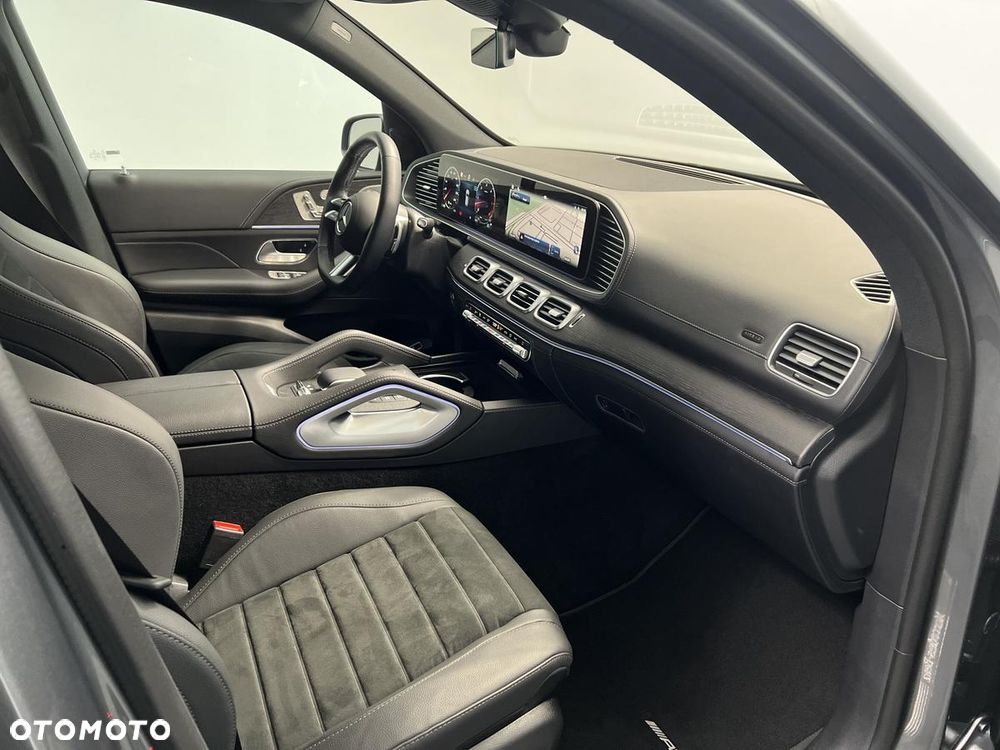 Mercedes-Benz GLE - 28