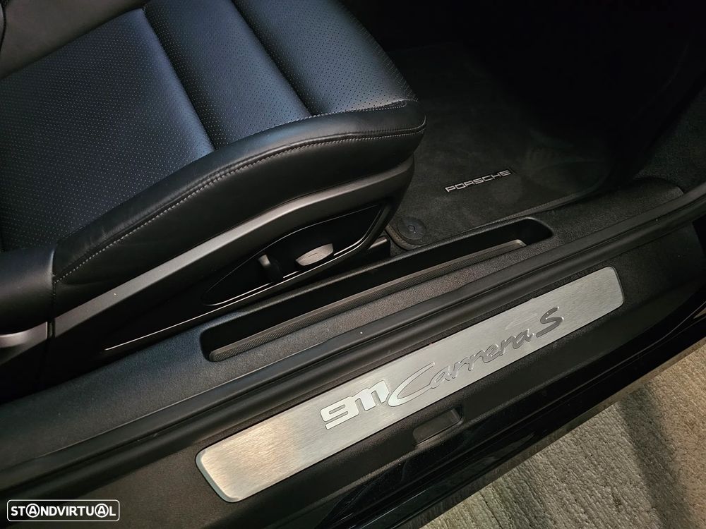 Porsche 911 (992) Carrera S PDK - 42
