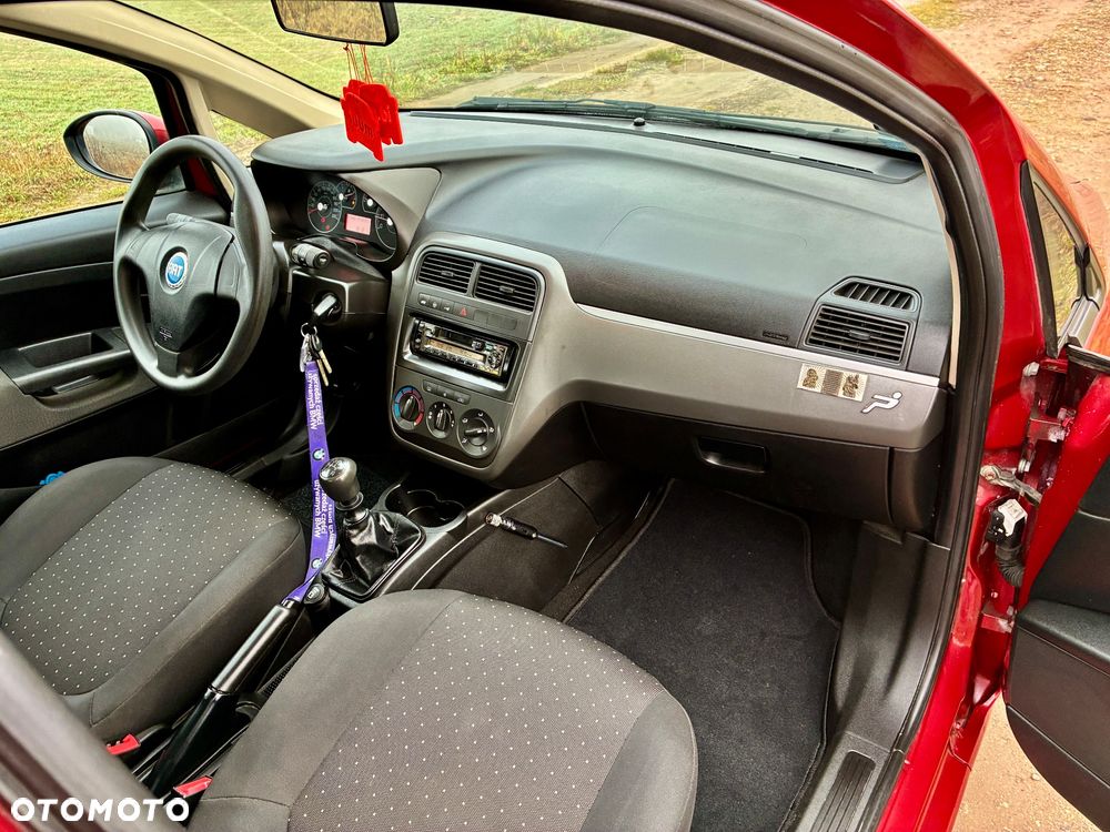 Fiat Grande Punto 1.4 8V Dynamic - 25