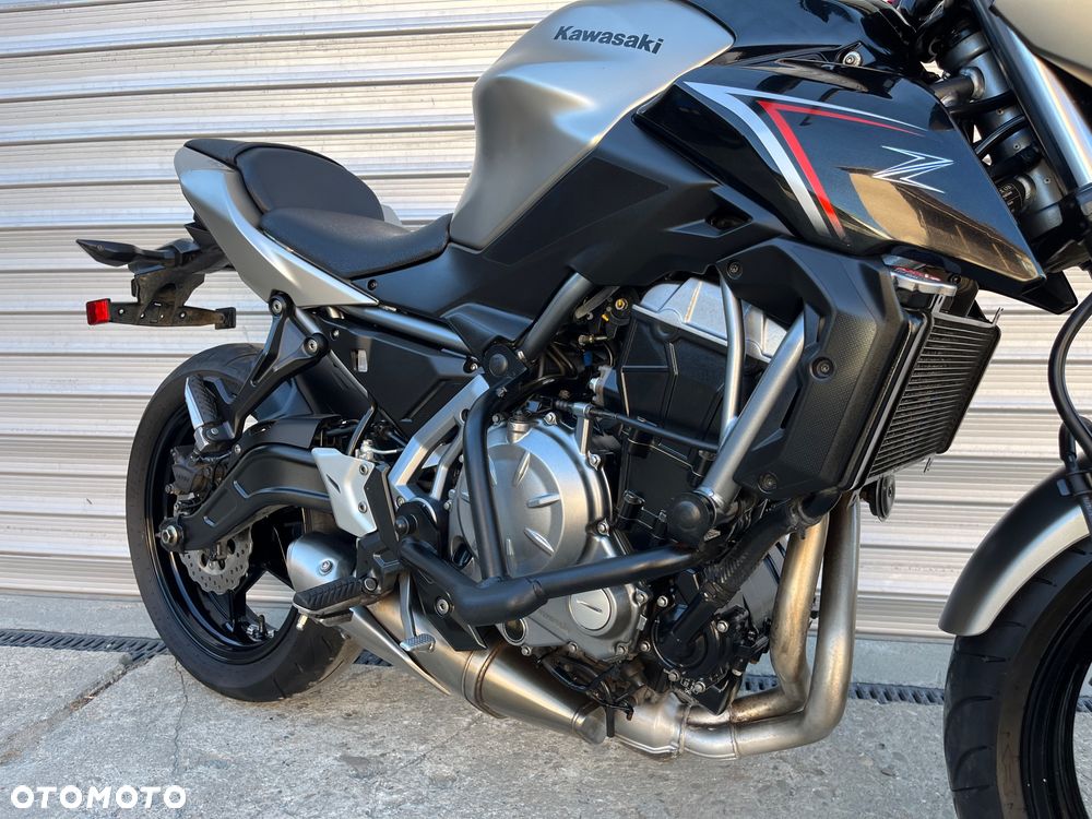 Kawasaki Z 650 - 28