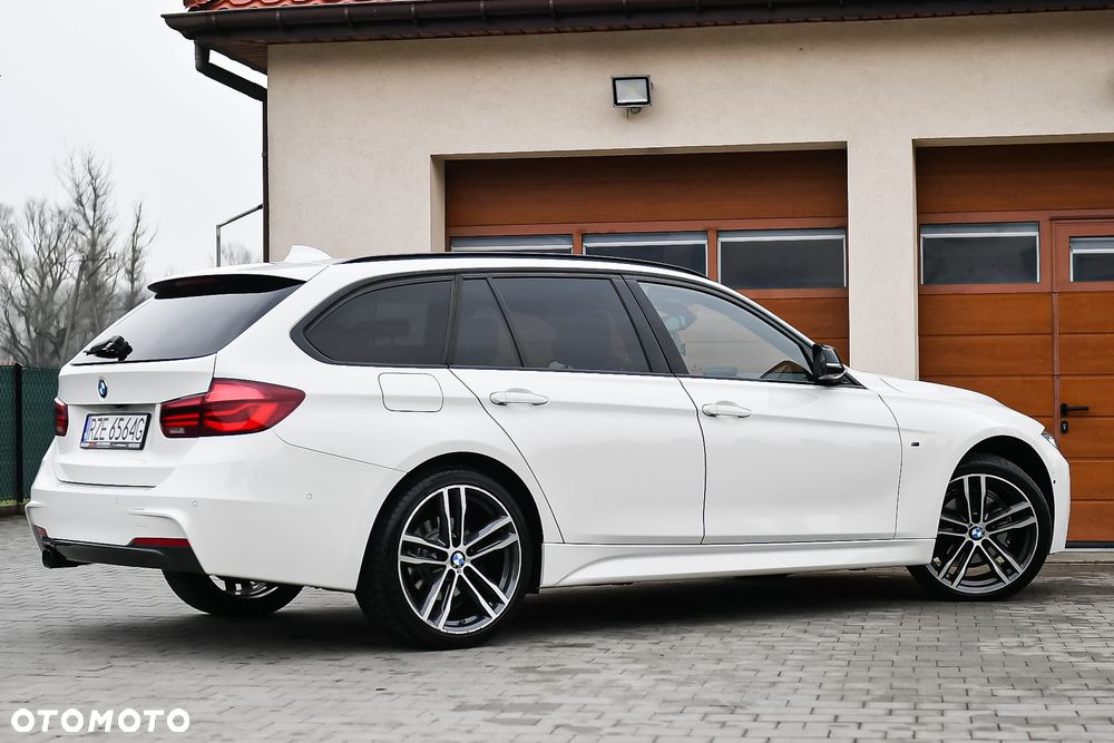 BMW Seria 3 320d xDrive Edition M Sport Shadow - 10