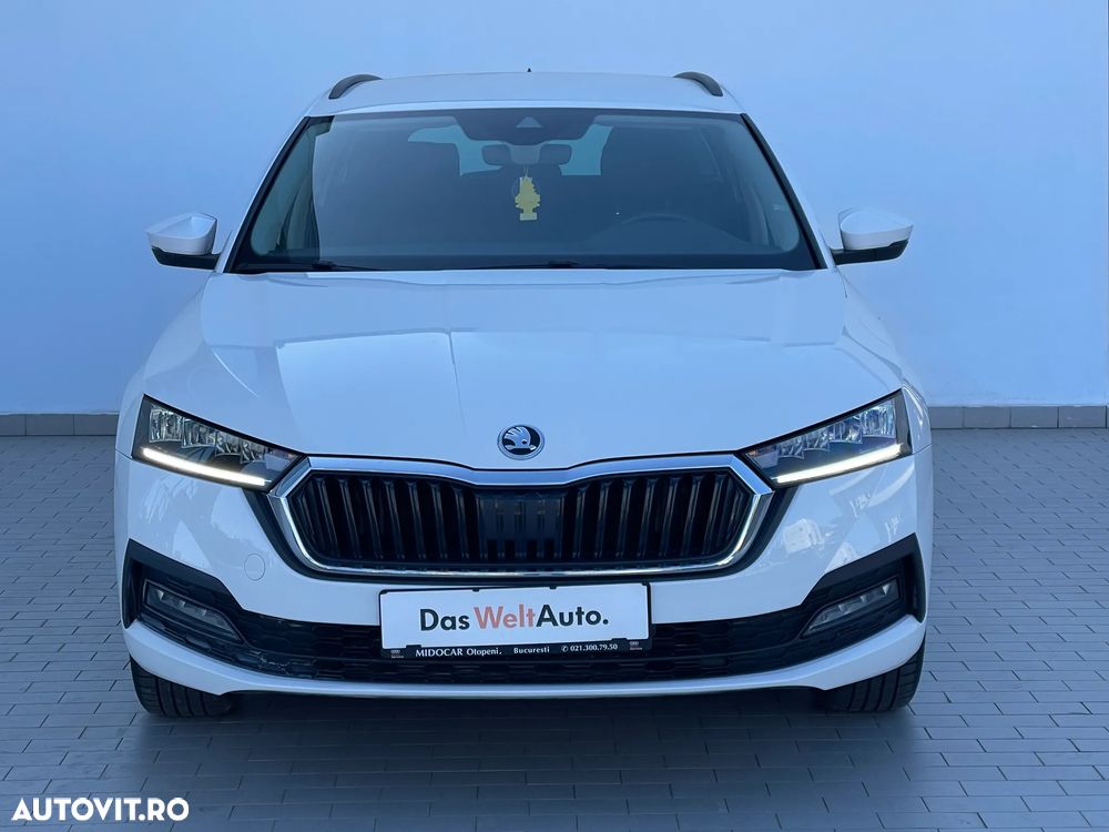SKODA Octavia 2023 — imagine 2
