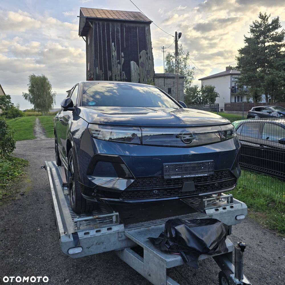 Opel Grandland Electric AWD 73kWh Ultimate - 2