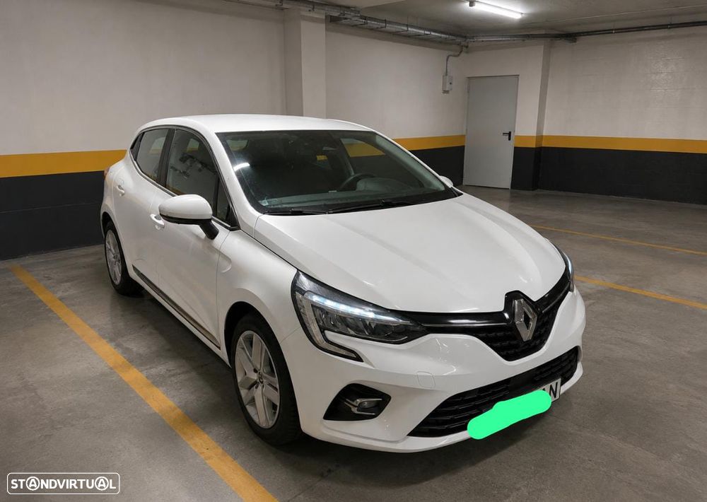 Renault Clio - 1