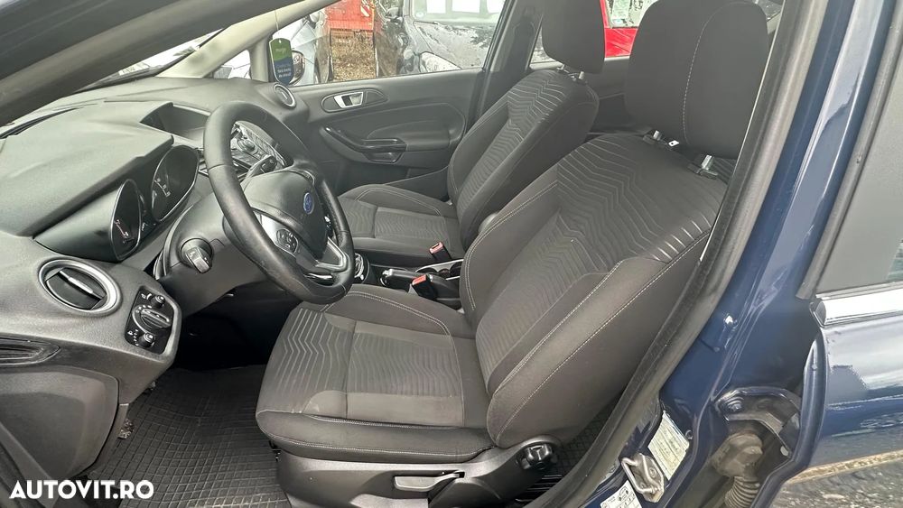 Ford Fiesta - 15