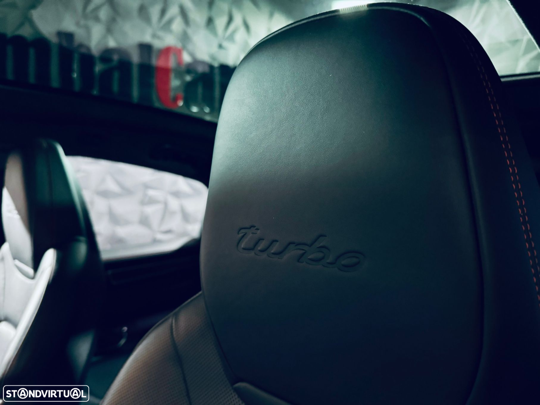 Porsche Cayenne Coupé Turbo - 40