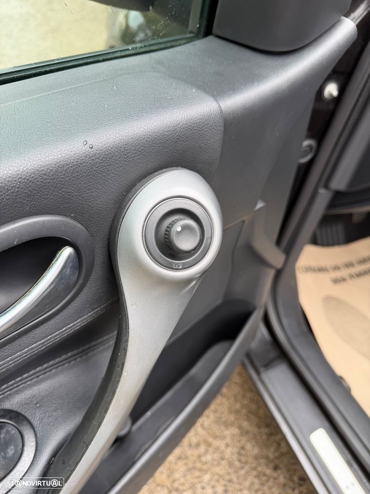 Renault Mégane 1.5 dCi Dynamique Luxe - 13