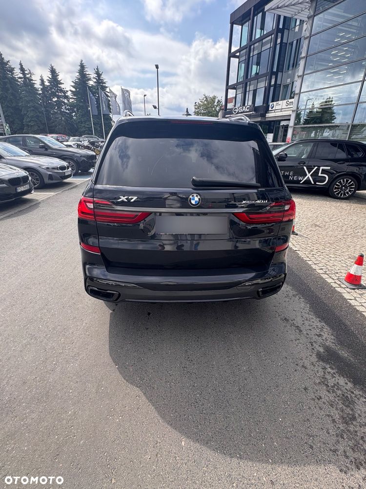 BMW X7 xDrive40d mHEV - 4