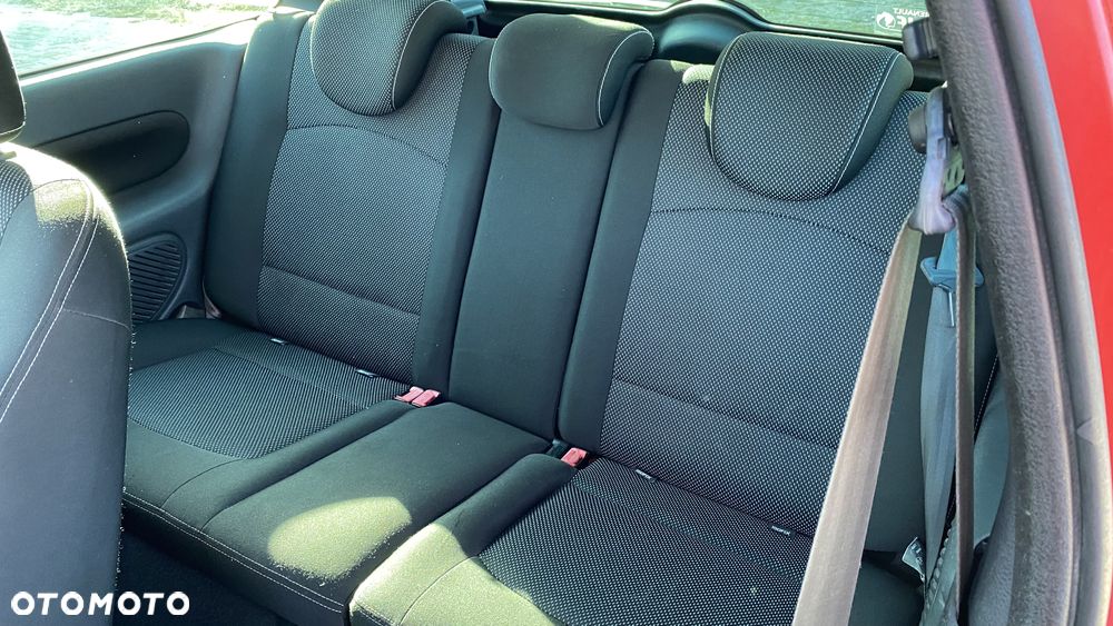 Renault Clio - 8