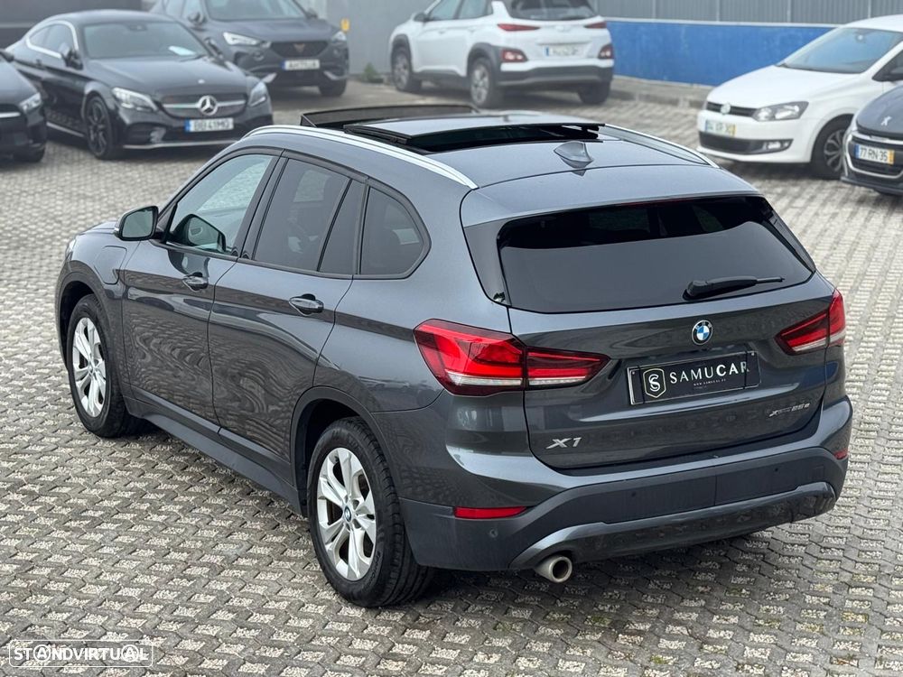 BMW X1 xDrive25e Sport Line - 3