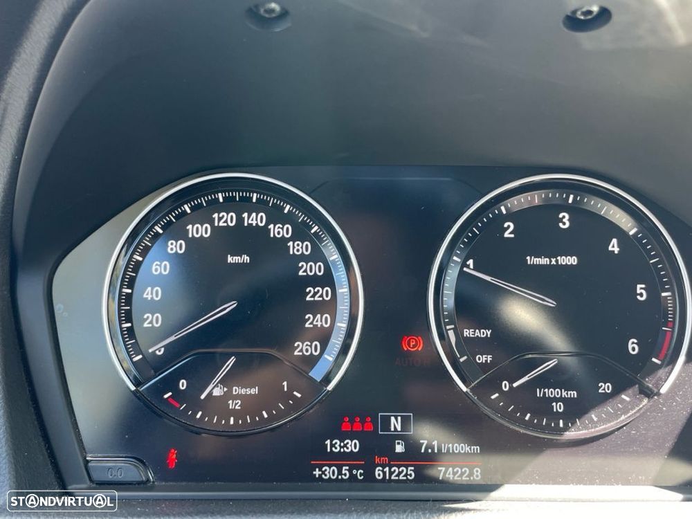 BMW 216 Active Tourer d Line Luxury - 3