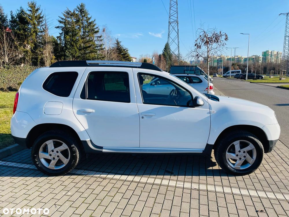 Dacia Duster 1.6 16V 4x4 Laureate - 6