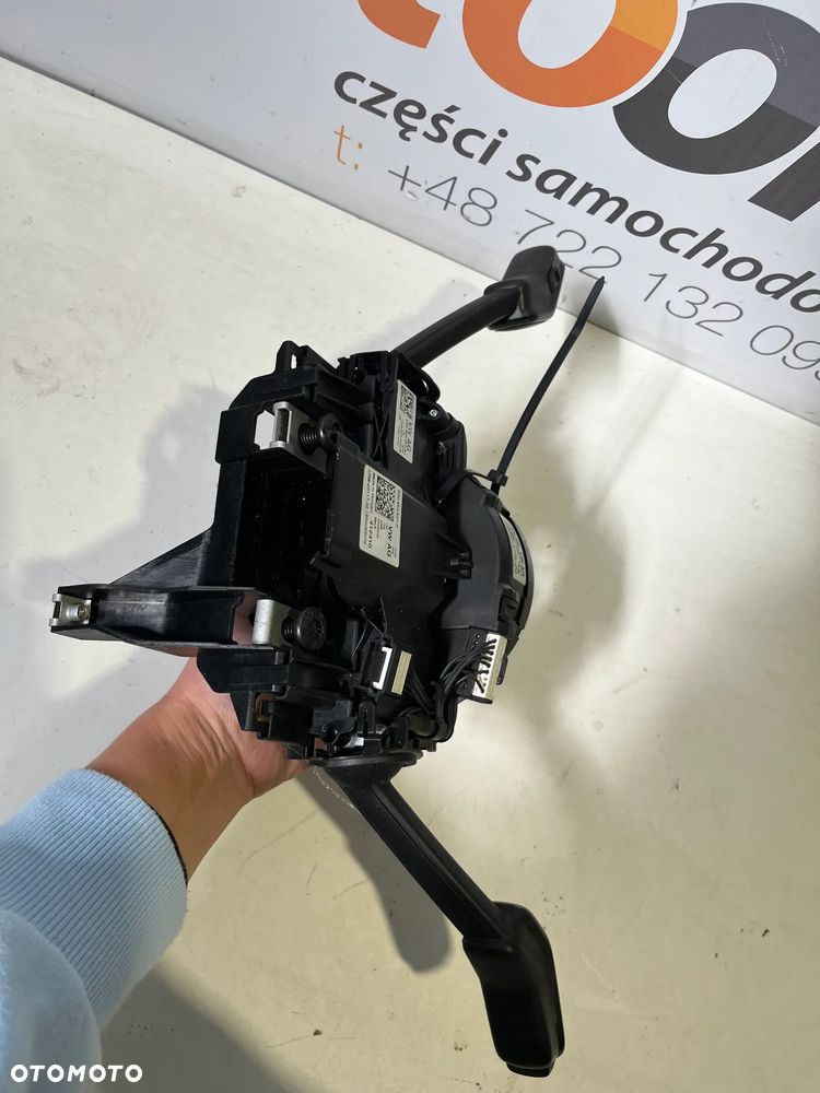 VW TIGUAN II, PASSAT B8 PRZEŁĄCZNIKI MANETKI 3Q0953521R - 3