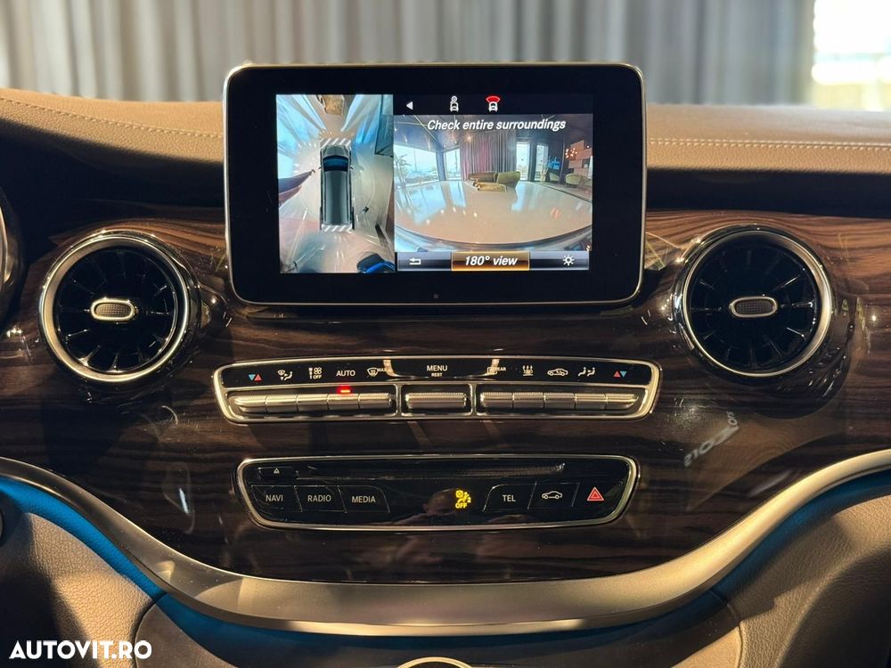 Mercedes-Benz V - 23