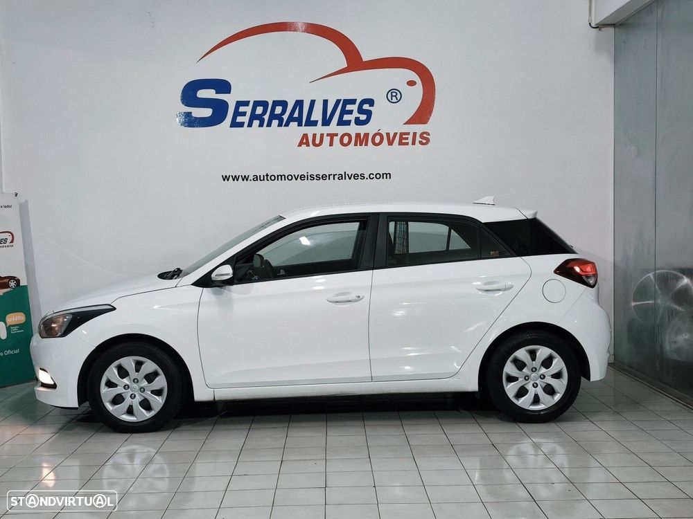 Hyundai i20 1.1 CRDi Blue Access+Bluetooth+Comandos no Volante - 4