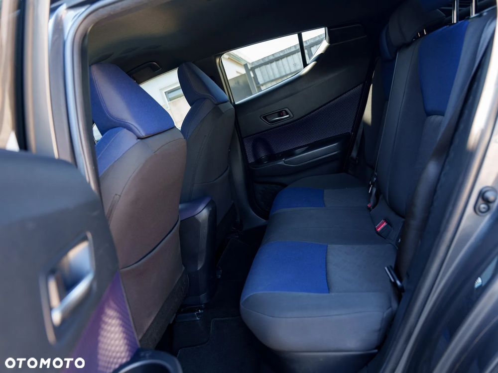 Toyota C-HR Business-Edition - 15