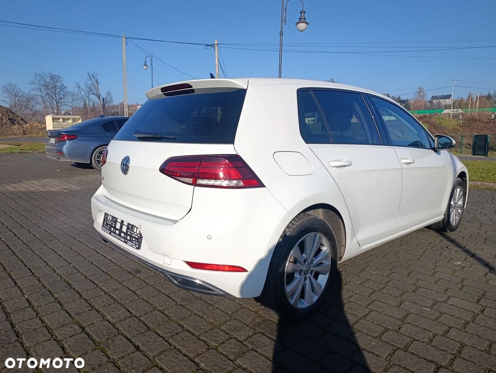 Volkswagen Golf 1.0 TSI BlueMotion Comfortline - 8