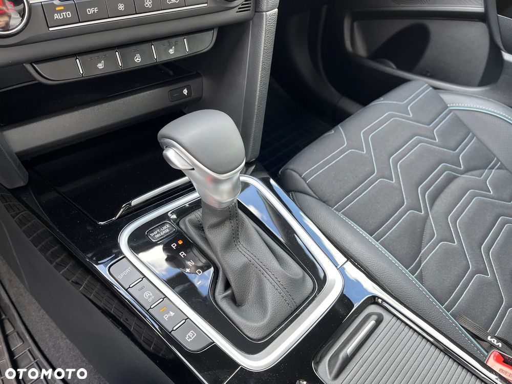 Kia XCeed 1.6 T-GDI Tribute DCT - 15