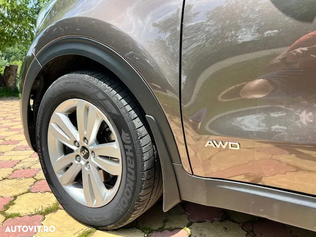 Kia Sportage 2.0 DSL HP 6AT 4x4 Style - 10
