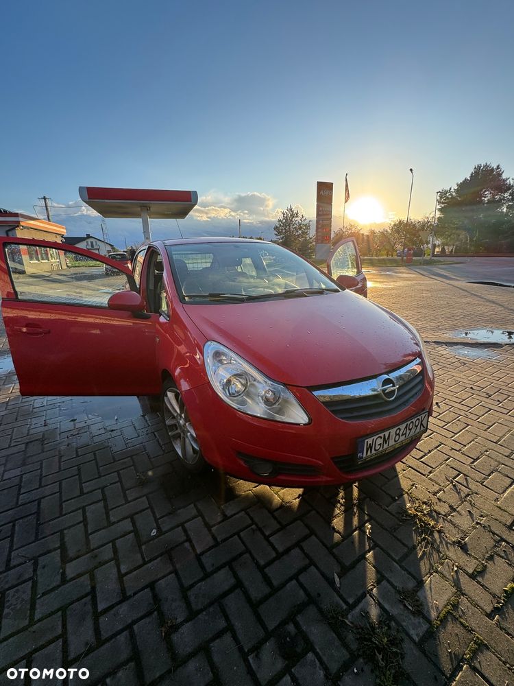Opel Corsa 1.4 16V Enjoy - 1
